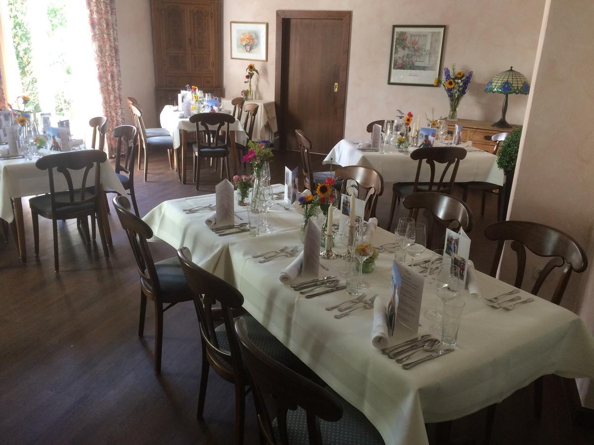 Hotel Haus Thoeren Kerken Extérieur photo